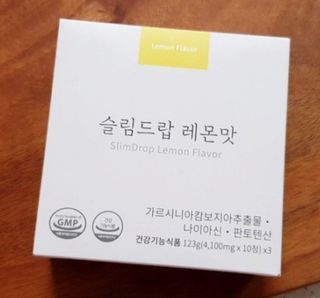 [슬림드랍 레몬맛] 건기식 다이어트 보조제 겸 비타민 — 5점을 준 리뷰어가 2022년 1월 올린 사용 사진