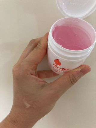 바이오오일 [바이오-오일] 드라이 스킨 젤 100ml — 4.5점을 준 리뷰어가 2021년 7월 올린 사용 사진