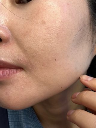 광동생활건강 MF[광동] 비타500✨주름개선·미백·SPF50+🌞퍼펙트쉴드 빅 선쿠션 본품 — 5점을 준 리뷰어가 2024년 5월 올린 사용 사진