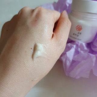 AYU25[아유트웬티파이브]다마스크로즈워터 베이스 천연 수분 촉촉 크림 — 4점을 준 리뷰어가 2021년 3월 올린 사용 사진
