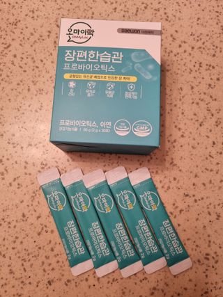 [유산균] 오마이락 장편한습관 프로바이오틱스 30P — 5점을 준 리뷰어가 2022년 11월 올린 사용 사진