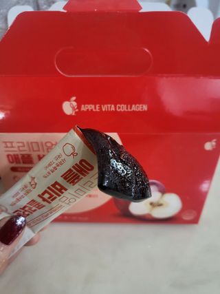 소담스퀘어 상암 [애플트리] 프리미엄 애플 비타 콜라겐 — 5점을 준 리뷰어가 2022년 12월 올린 사용 사진