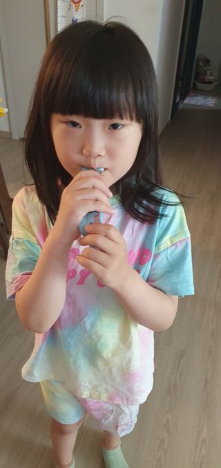 다나음 셀렌에 빠진 아연면역젤리 열대과일맛+사과맛 — 5점을 준 리뷰어가 2023년 8월 올린 사용 사진