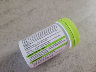 Swisse 스위스 고함량 밀크씨슬 35,000mg 60정 — 4.5점을 준 리뷰어가 2021년 11월 올린 사용 사진
