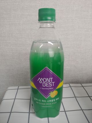 몽베스트 Montbest with Sparkling water Lemon OR Lime 20병(랜덤) — 5점을 준 리뷰어가 2021년 10월 올린 사용 사진