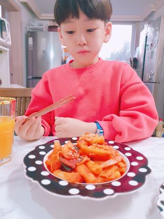 응큼떡볶이 — 5점을 준 리뷰어가 2021년 3월 올린 사용 사진