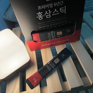 [푸름웰니스] 프리미엄 6년근 홍삼스틱 3mg x 100포 — 5점을 준 리뷰어가 2022년 4월 올린 사용 사진