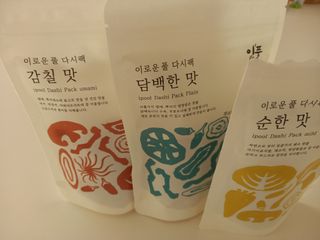 이풀 이로운풀 다시팩 3종세트(담백한맛, 감칠맛, 순한맛) — 4점을 준 리뷰어가 2022년 11월 올린 사용 사진