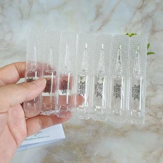 유니베르소 산소앰플 7일 집중케어 앰플 — 5점을 준 리뷰어가 2021년 7월 올린 사용 사진