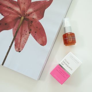 유니베르소 로즈힙 오일 15ml — 3.5점을 준 리뷰어가 2021년 7월 올린 사용 사진