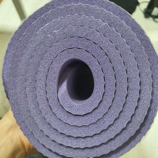 원달러샵 NBR 10mm 바디핏 요가매트 — 5점을 준 리뷰어가 2021년 3월 올린 사용 사진