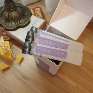 프롬노시베_이너뷰티 올데이 리지 스틱 — 5점을 준 리뷰어가 2021년 4월 올린 사용 사진