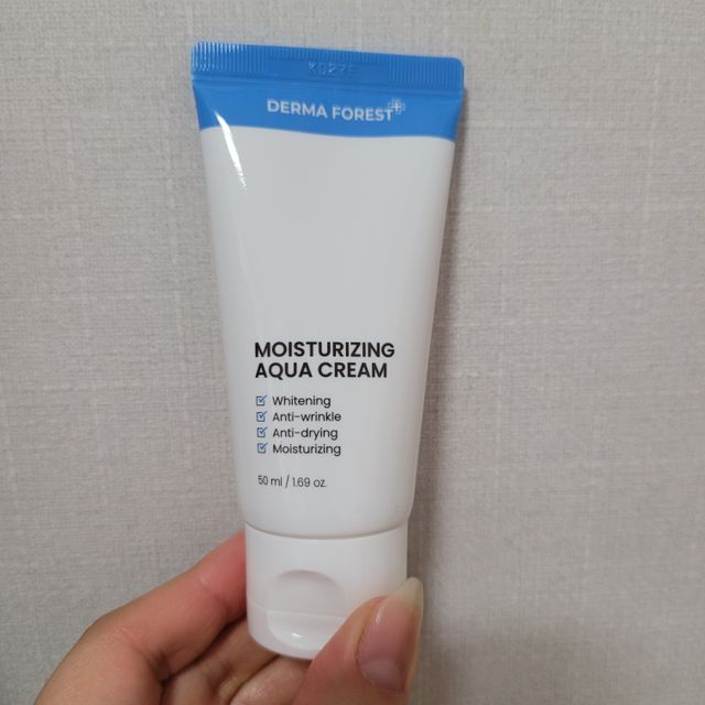더마포레스트 모이스처라이징 아쿠아크림 / 수분크림 히알루론산 펩타이드 보습 미백 주름개선 리뷰 사진