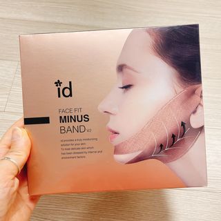 아이디플라코스메틱 아이디 페이스핏 마이너스 밴드 v2 — 4.5점을 준 리뷰어가 2022년 5월 올린 사용 사진