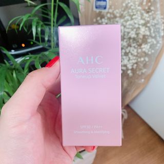 AHC 아우라 시크릿 톤업 벨벳 — 5점을 준 리뷰어가 2021년 4월 올린 사용 사진