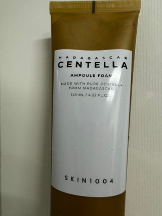 스킨1004 [SKIN1004] 마다가스카르 센텔라 앰플 폼 125ml — 5점을 준 리뷰어가 2024년 9월 올린 사용 사진