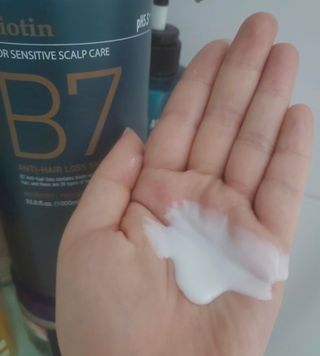 [포레스트스토리] 탈모증상완화 샴푸 1,000ml — 5점을 준 리뷰어가 2022년 6월 올린 사용 사진