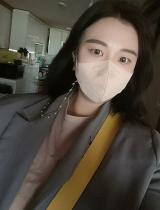 애니가드 셋업메베마스크 (대형 4컬러 + 중형 4컬러) — 5점을 준 리뷰어가 2022년 4월 올린 사용 사진