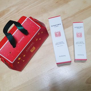 엘리샤코이 테트라포스 홀리데이 에디션 — 5점을 준 리뷰어가 2020년 12월 올린 사용 사진