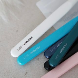 펙트럼 안티박 프리미엄 칫솔 8개입 — 5점을 준 리뷰어가 2023년 12월 올린 사용 사진