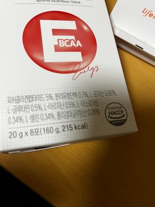 [인디닥터] 타이탄 BCAA 프로틴 젤리스틱 — 4.5점을 준 리뷰어가 2022년 4월 올린 사용 사진