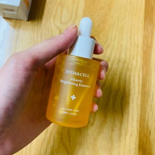 체르엠 스템앤셀 비타민 브라이트닝 에센스 30ml 1개 — 3점을 준 리뷰어가 2021년 9월 올린 사용 사진