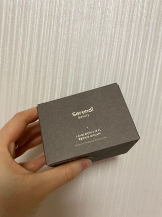 세렌디뷰티 라블룸 바이탈 리페어 크림 — 4점을 준 리뷰어가 2021년 3월 올린 사용 사진