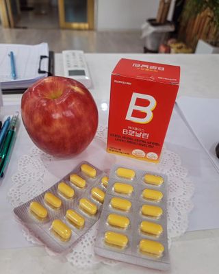 [경남제약헬스케어] 런칭기념 케어플러스 B로날린 1,000mg X 60정(2개월분)/비타민B군 — 5점을 준 리뷰어가 2023년 10월 올린 사용 사진