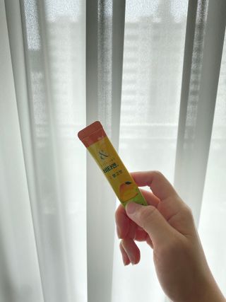 비타앤C 레몬맛, 망고맛 — 5점을 준 리뷰어가 2021년 7월 올린 사용 사진