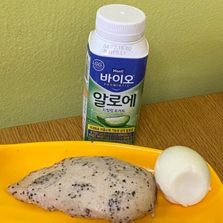LIVE 매일바이오 알로에 드링킹 요거트 — 5점을 준 리뷰어가 2022년 4월 올린 사용 사진