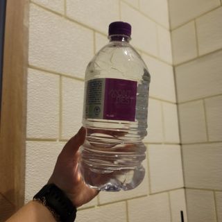 몽베스트 MONTBEST 1L 12입 — 5점을 준 리뷰어가 2022년 4월 올린 사용 사진