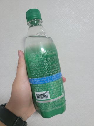 몽베스트 Montbest with Sparkling water Plain 20병 — 5점을 준 리뷰어가 2021년 11월 올린 사용 사진