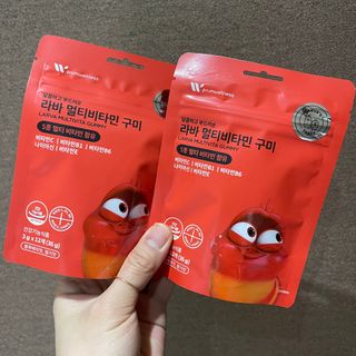[푸름웰니스] 라바 멀티비타민 구미 36g — 5점을 준 리뷰어가 2022년 2월 올린 사용 사진