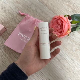 트윙클라 안티링클 샤이닝 멀티밤 — 5점을 준 리뷰어가 2022년 6월 올린 사용 사진