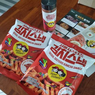 [서울시스터즈] 김치시즈닝 국내 최초 뿌려먹는 김치파우더 100g 1개+ 신제품 김치스낵 90g 2개 — 4점을 준 리뷰어가 2021년 8월 올린 사용 사진