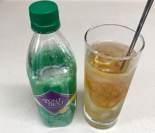 몽베스트 Montbest with Sparkling water Lemon OR Lime 20병(랜덤) — 5점을 준 리뷰어가 2021년 10월 올린 사용 사진