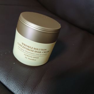 Dr.느루벗 느루벗 링클 솔루션 콘센트레이트 스네일 탄력 달팽이 크림 80g — 5점을 준 리뷰어가 2021년 3월 올린 사용 사진