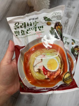 클린24시간 올리브발효곤약면 시원김치면 1세트-(3봉) — 5점을 준 리뷰어가 2023년 11월 올린 사용 사진