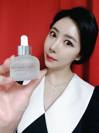 브에노 파리퀸 윌 페이스 오일 — 5점을 준 리뷰어가 2021년 6월 올린 사용 사진