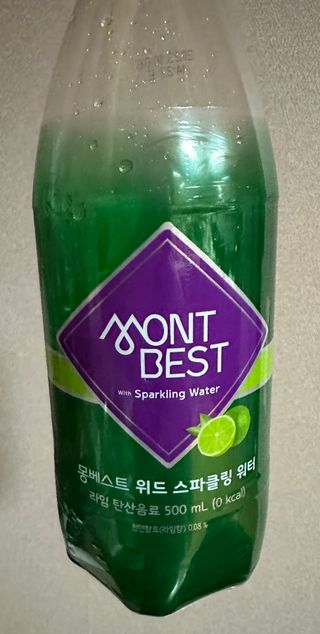 몽베스트 Montbest with Sparkling water Lime20병 — 4.5점을 준 리뷰어가 2022년 12월 올린 사용 사진