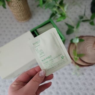 12월 15일 출시, 건강기능식품 브랜드 본리브 나 다운 시작 제품 3종 — 5점을 준 리뷰어가 2021년 2월 올린 사용 사진