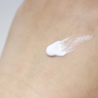 렉스리 데일리 톤업 크림 Rexri Daily Tone Up Cream — 5점을 준 리뷰어가 2022년 8월 올린 사용 사진