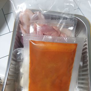 화끈한녀석들 새오똥400g 새우,오징어,똥집 볶음요리 소스,밀떡, 참기름 포함 — 5점을 준 리뷰어가 2022년 12월 올린 사용 사진