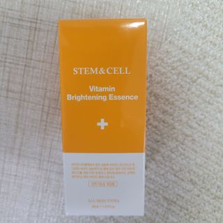 체르엠 스템앤셀 비타민 브라이트닝 에센스 30ml 1개 — 5점을 준 리뷰어가 2021년 11월 올린 사용 사진