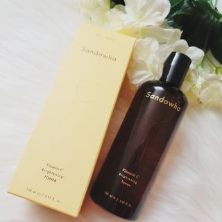 스킨큐어 산다화 비타민c 화이트닝 토너 150ml — 5점을 준 리뷰어가 2021년 12월 올린 사용 사진