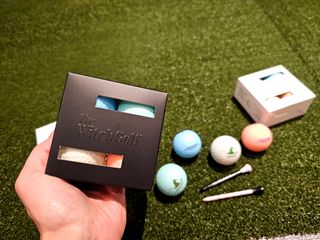 더위치골프(thewitchgolf) 프리미엄 골프 공 더위치골프 매트 펄 컬러의 3피스볼 더위치골프 골프볼 선물세트 — 5점을 준 리뷰어가 2023년 9월 올린 사용 사진