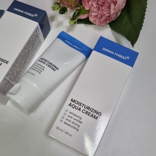 더마포레스트 마데카소사이드 리페어 크림,  모이스처라이징 아쿠아크림 — 5점을 준 리뷰어가 2021년 8월 올린 사용 사진