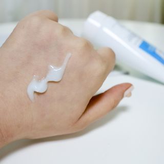 랑벨 수퍼내츄럴 아쿠아 수딩 크림 100ml — 5점을 준 리뷰어가 2022년 5월 올린 사용 사진