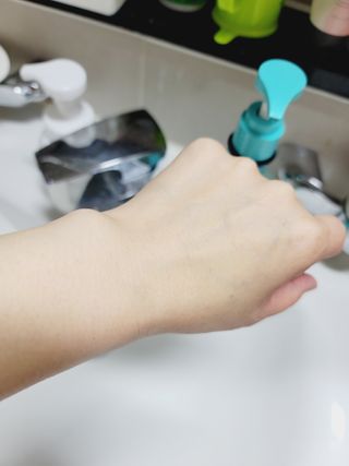 벨먼 내추럴스파 수분광채 스크럽 바디워시 600ml 5종 — 5점을 준 리뷰어가 2022년 5월 올린 사용 사진