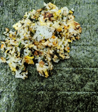 해풀잎 누구나 김밥*1ea [(혼합야채 35g *1ea,  김밥김 (5g, 5ea),  양념간장 (6g, 5ea), 참기름(5g, 2ea)] — 5점을 준 리뷰어가 2022년 10월 올린 사용 사진